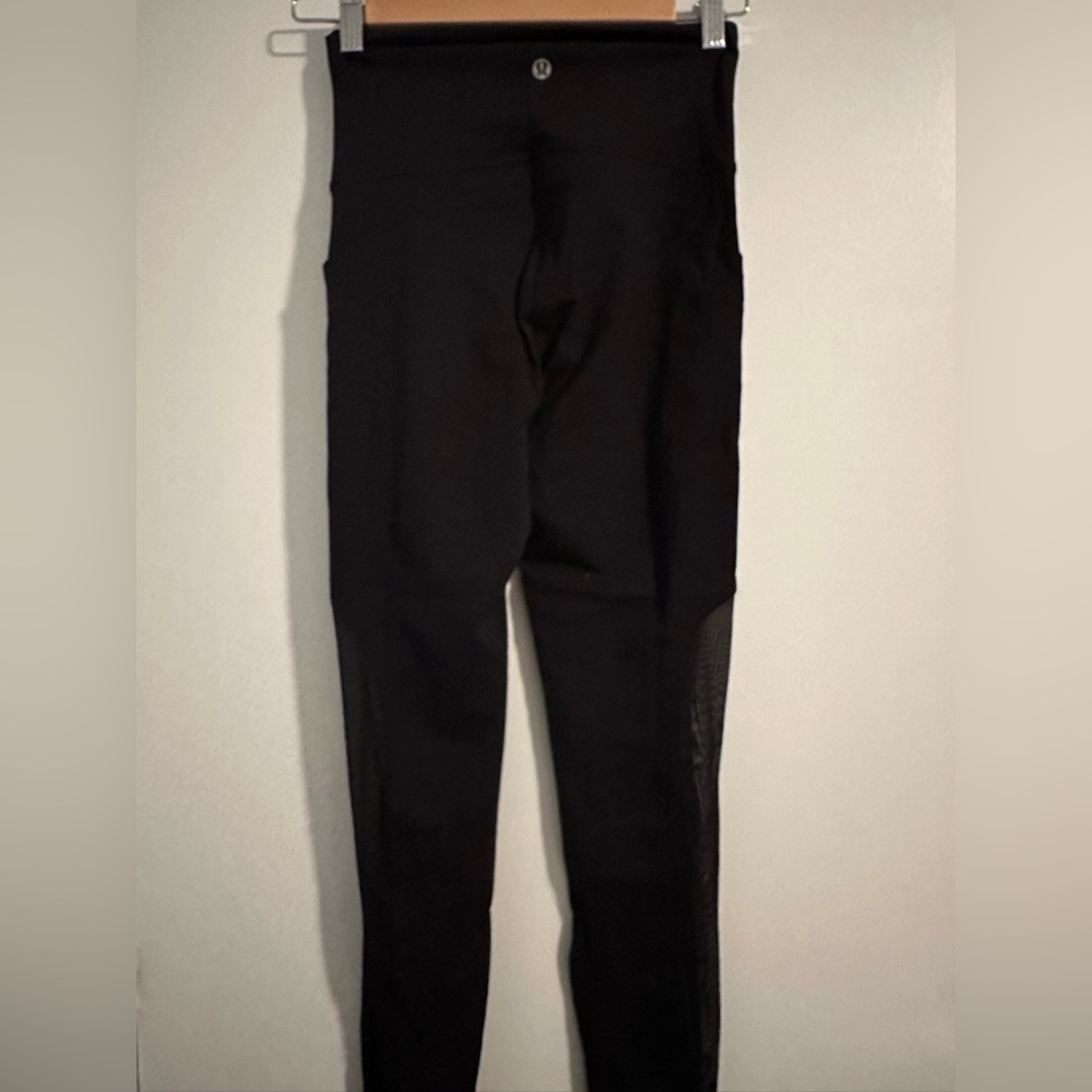 Lululemon - tights with pockets